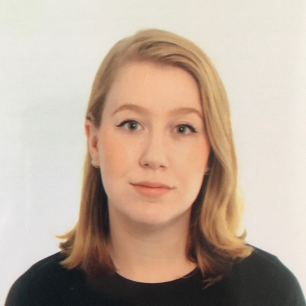 Meet your Posher, Priscila